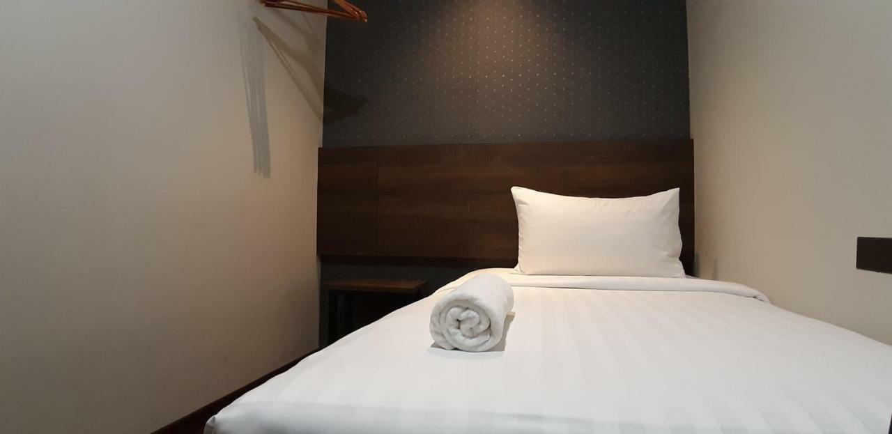 MIICO Hotel @ Mount Austin Johor Bahru Exterior foto
