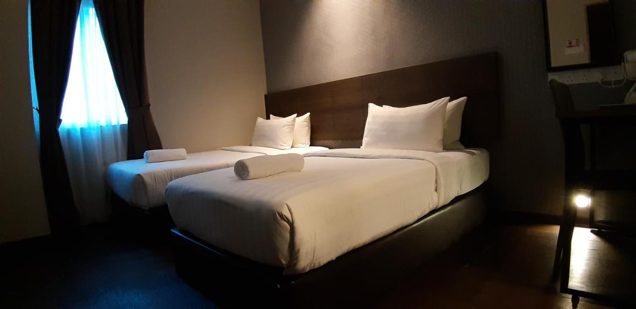 MIICO Hotel @ Mount Austin Johor Bahru Exterior foto